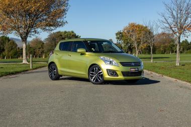 2014 Suzuki Swift STYLE-DJE