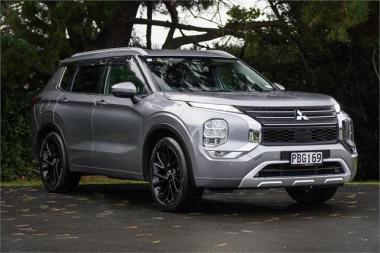 2022 Mitsubishi Outlander VRX 2.5 4x4 auto