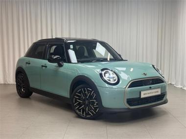 2026 MINI Cooper 42GD C 5Door Favoured