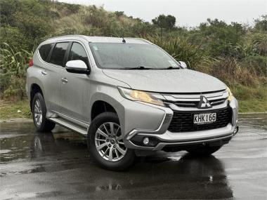 2017 Mitsubishi Pajero Sport Xls 2.4D 4WD