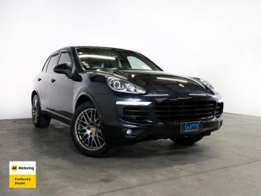 2016 Porsche Cayenne S E-Hybrid 'Platinum Edition'