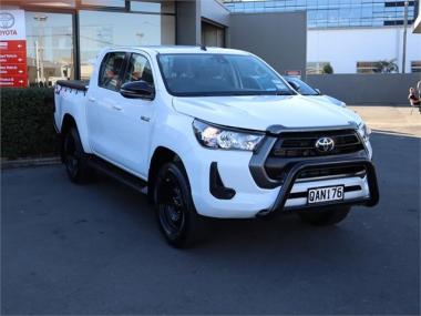 2023 Toyota Hilux SR DIESEL 4WD/4X4, Auto