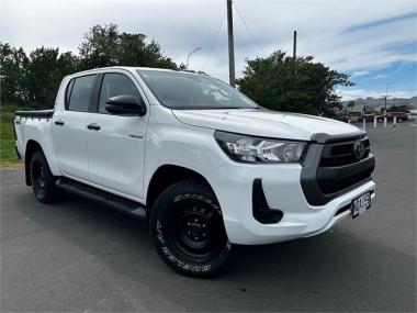 2021 Toyota Hilux SR 2.8DT 6MT 4WD