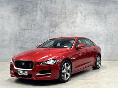 2018 Jaguar XE