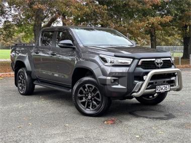 2025 Toyota Hilux SR5 CRUISER 2.8DT 6AT 2WD