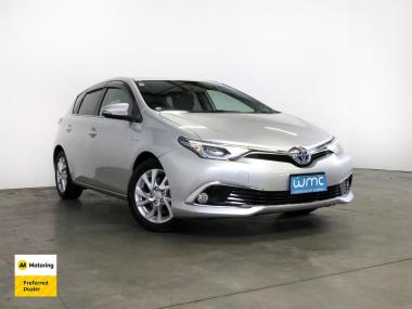 2016 Toyota Corolla Auris Hybrid