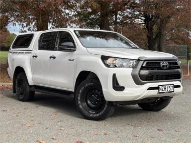 2022 Toyota Hilux SR 2.8DT 6AT 4WD