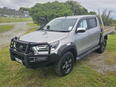 2024 Toyota Hilux SR5 2.8DT 6AT 4WD DCW/4D/5S