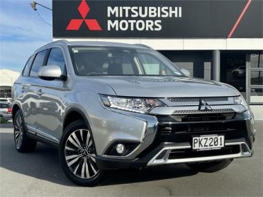 2022 Mitsubishi Outlander LS 4WD SILVER