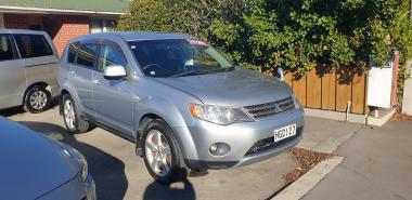 Mitsubishi Outlander 