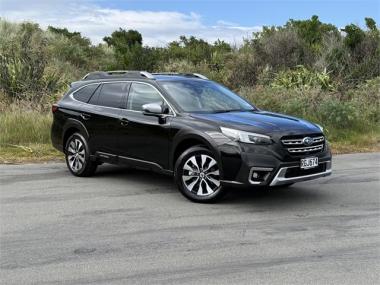 2025 Subaru Outback Touring 2.5i