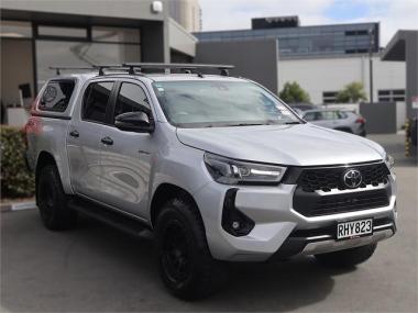2025 Toyota Hilux SR5 2.8 Hybrid 4WD 6 Speed Auto