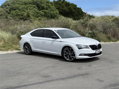 2017 Skoda Superb Sportline TSI 4X4