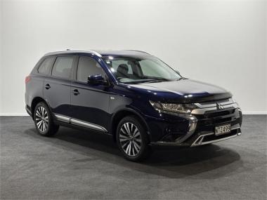 2021 Mitsubishi Outlander LS 7-Seater