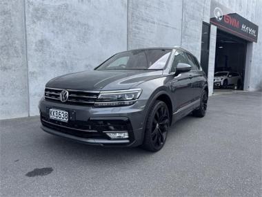 2017 Volkswagen Tiguan Tsi R-Line 4Motion 2