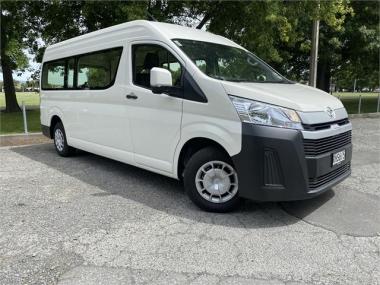 2025 Toyota Hiace ZX 2.8DT 6AT RWD GVN 4 Door