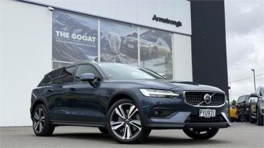2023 Volvo V60 NZ NEW | Cross Country B5 / 183kW A