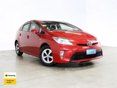 2014 Toyota PRIUS 1.8lt Hybrid S-Package
