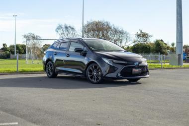 2020 Toyota Corolla Touring Hybrid WXB