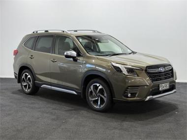 2022 Subaru Forester Premium 2.5P 4WD AUTO
