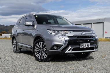 2021 Mitsubishi Outlander VRX 2.4P/4WD/CVT