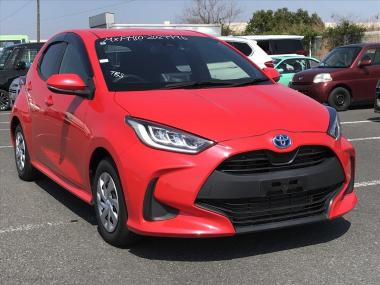 2020 Toyota Yaris Hybrid G
