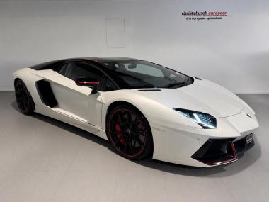 2015 Lamborghini Aventador LP700-4 Pirelli Limited