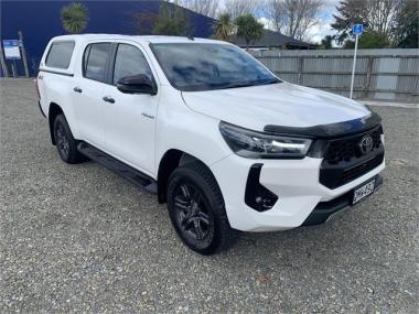 2024 Toyota Hilux SR5 2.8DT Hybrid 6AT 4WD DCW/4D/