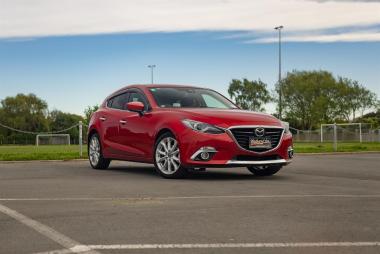 2014 Mazda Axela 20S Touring L Package