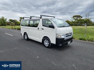 2017 Toyota Hiace ZL TD 3.0DT/4AT