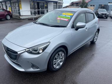 2017 Mazda DEMIO