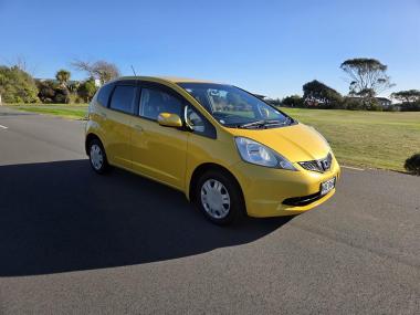2010 Honda Fit 13G F PKG