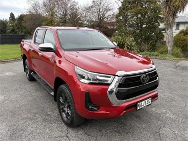 2020 Toyota Hilux SR5 2.8DT 6AT 4WD DCW/4D/5S (JFD