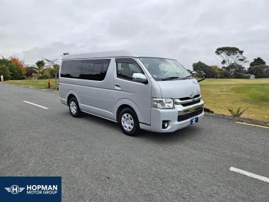 2018 Toyota Hiace 10 Seater GL