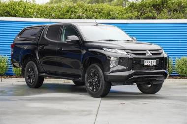2023 Mitsubishi Triton GSR 4x4 auto