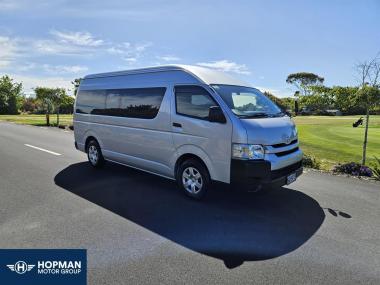 2016 Toyota Hiace 12 Seat 3.0TD Minibus ZX