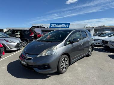 2014 Honda Fit Jazz Shuttle Hybrid