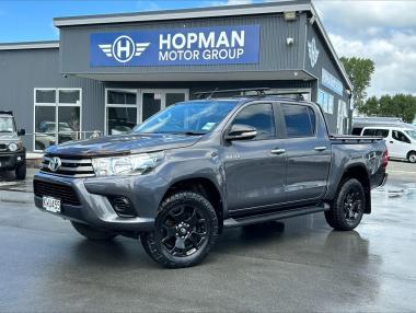 2017 Toyota Hilux SR TD DC 2.8D/4WD/6A
