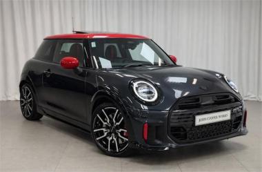 2026 MINI Cooper 32GD JCW 3Door Favoured