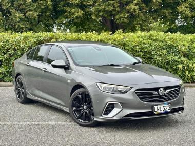 2018 Holden Commodore NZ NEW RS SPEC LOOKS AND DRI