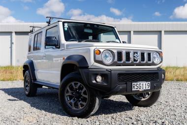 2025 Suzuki Jimny 5-DOOR 1.5P/4WD/5MT