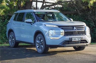 2025 Mitsubishi Outlander LS 2.5 2WD auto
