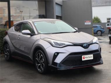 2020 Toyota C-HR G Spec HYBRID CHR, Leather
