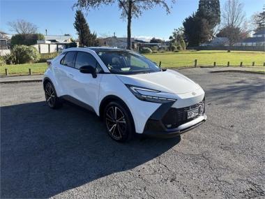 2024 Toyota C-HR Limited 1.8P HEV CVT FWD SUV/5D/5