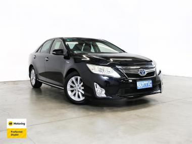 2013 Toyota Camry Hybrid 'G Package'