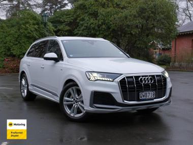 2023 Audi Q7 55TFSI Quattro S-Line 7-Seater