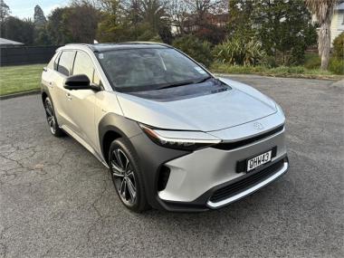 2023 Toyota bZ4X Motion BEV AWD SUV/5D/5S (YEAM-NM