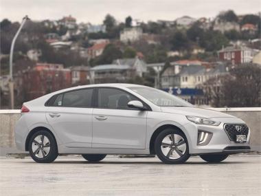2022 Hyundai IONIQ Hybrid 1.6Ph/6Am