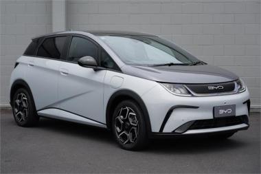 2025 BYD Dolphin Premium