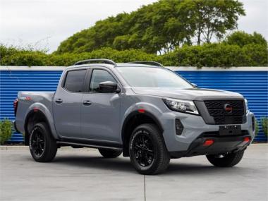2025 Nissan Navara Pro-4X 4x4 auto